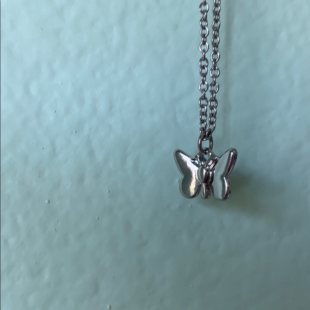 brandy melville butterfly necklace